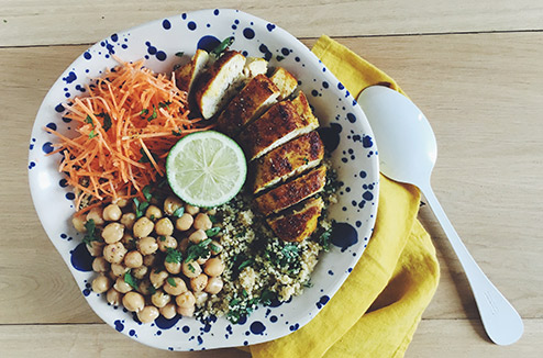 Salade de boulgour au poulet mariné au citron et pois chiches