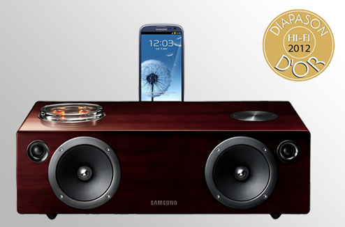 Test : l'enceinte hi-fi double dock Samsung