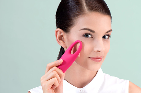 Stop aux poches sous les yeux avec Iris de Foreo !