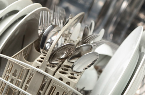 Lave-vaisselle : j'ai de la rouille sur mes couverts, que faire ?