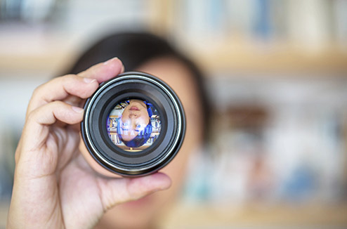 Photo reflex, hybrides : pourquoi la focale fixe est-elle indispensable ?