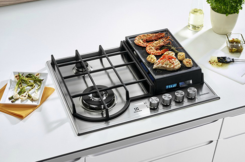 La plancha s’incruste sur la table de cuisson gaz !