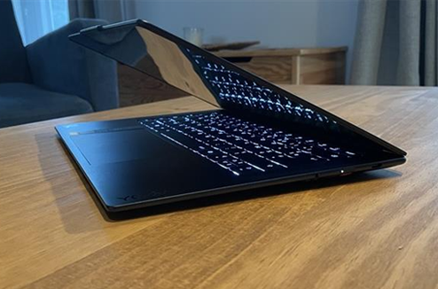 Le Lenovo Yoga Slim 7x : test et avis du Copilot+ PC